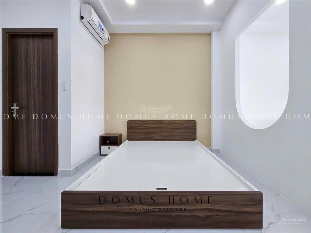 Cho thuê căn hộ ban công full nt tại quận 7