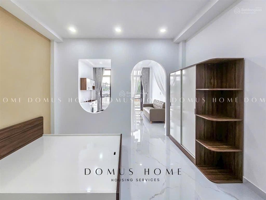 Cho thuê căn hộ ban công full nt tại quận 7