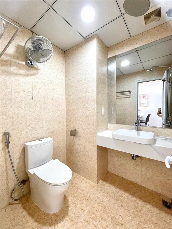 Bán căn hộ mường thanh viễn triều toà oc2a full nội thất view biển đông nam, căn hộ  1224