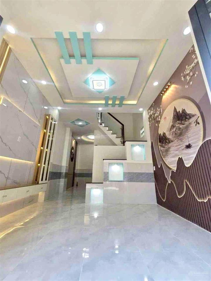 Nhà đẹp lương văn can p15, q8  hẻm thông  3 tầng  3pn  chỉ 3,88 tỷ