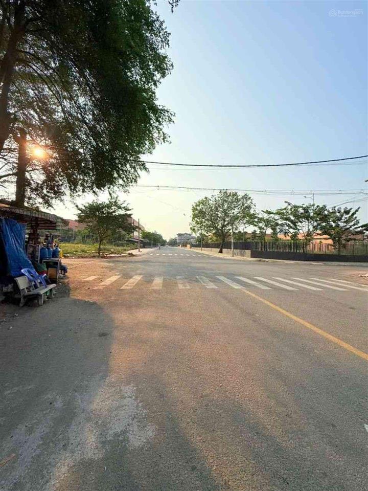 Lô đất biệt thự đường số 22  đối diện trường quốc tế anh ngữ  175,5m2  15,5tỷ