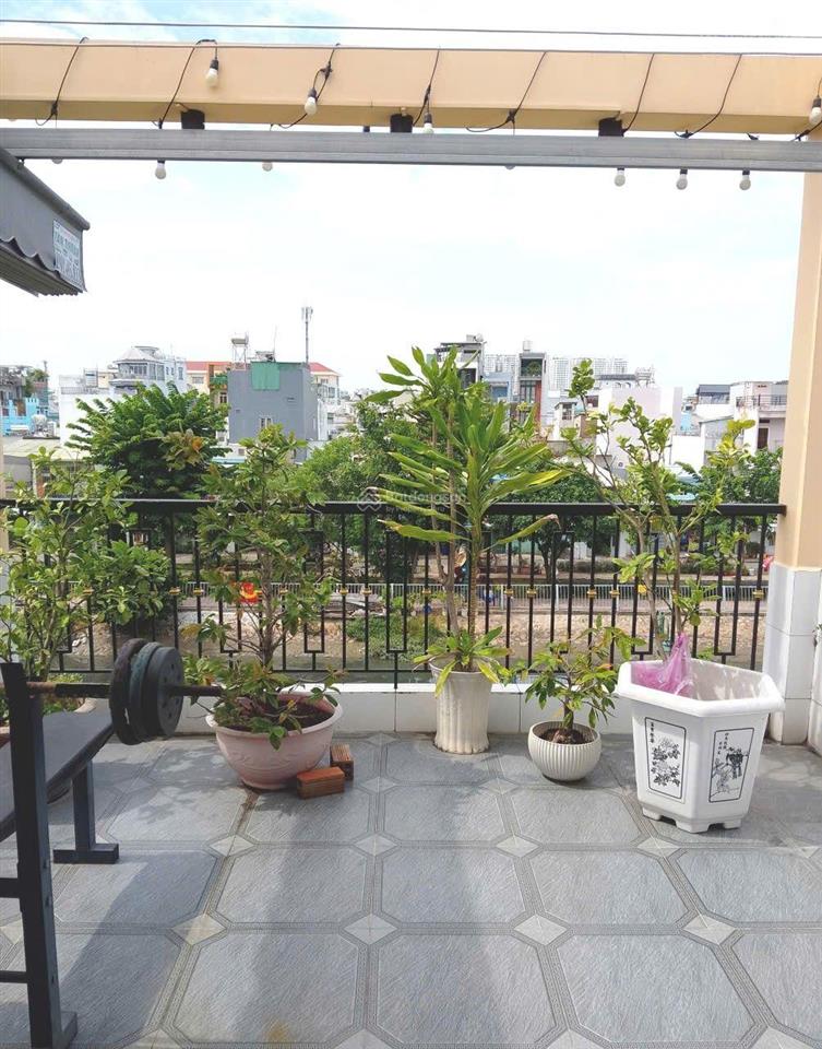 Mặt tiền nhà đẹp 3 tầng trung tâm quận 8  view sông + công viên  4x10  shr  5 tỷ nhỉnh tl