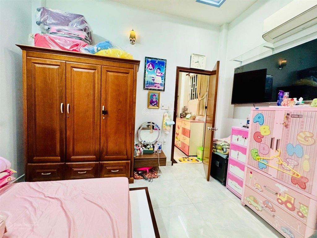 Bán nhà chánh hưng p4 quận 8  gần aeon cao lỗ  47m2  2 tầng  4 x 11,7  nở hậu  nhỉnh 4 tỷ