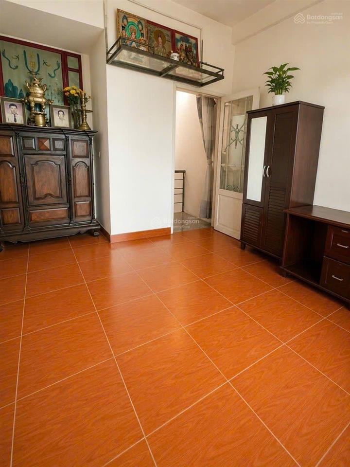 Bán nhà mặt tiền đường 12m  đối diện bến xe quận 8  4 tầng  4x20  4pn  nhỉnh 9 tỷ tl