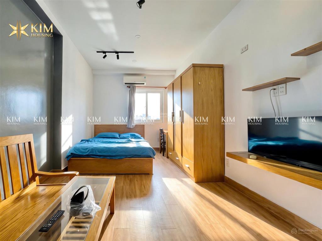 Căn hộ dịch vụ y hình 30m2 tòa viettel vạn hạnh mall ueh hulfit vx dân chủ quận 10