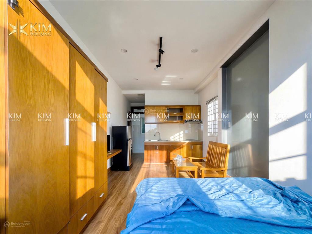 Căn hộ dịch vụ y hình 30m2 tòa viettel vạn hạnh mall ueh hulfit vx dân chủ quận 10