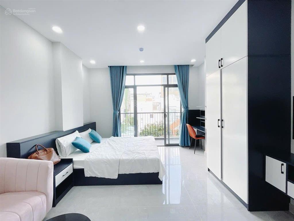 Căn hộ 1 phòng ngủ, ban công, 50m2, chợ tân định, cv lê văn tám, cầu kiệu, cầu lê văn sỹ