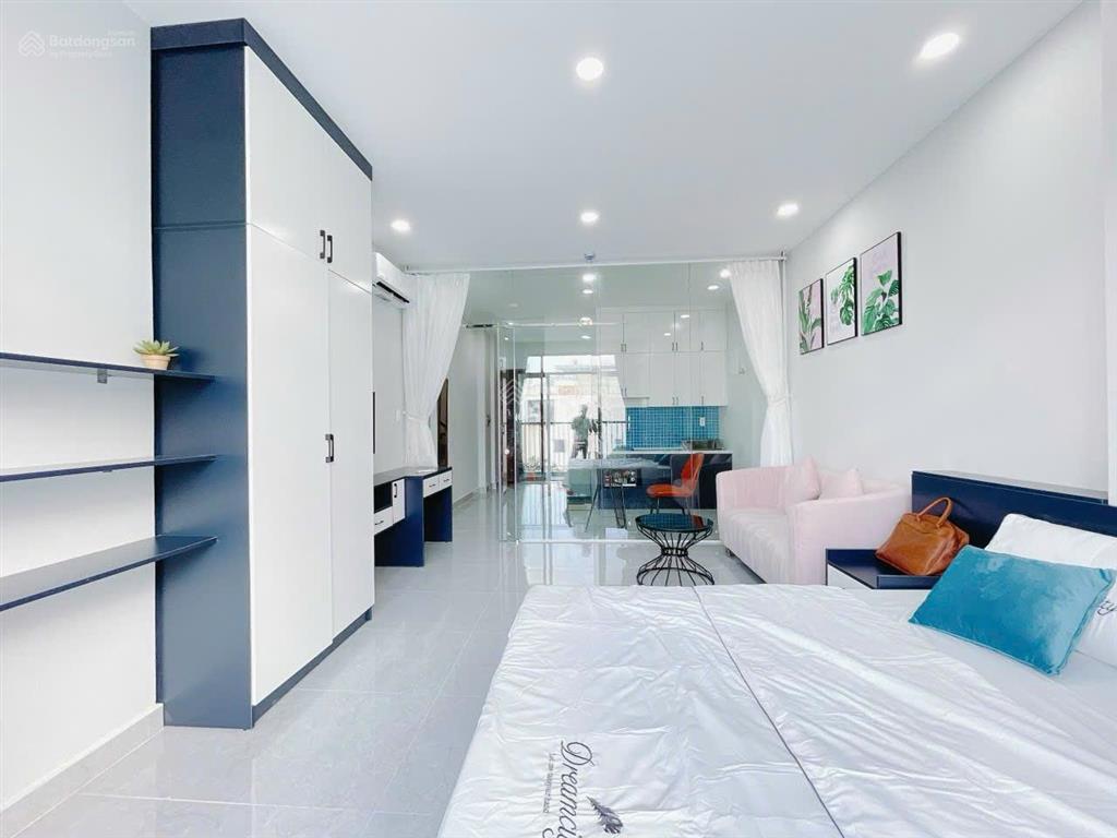Căn hộ 1 phòng ngủ, ban công, 50m2, chợ tân định, cv lê văn tám, cầu kiệu, cầu lê văn sỹ