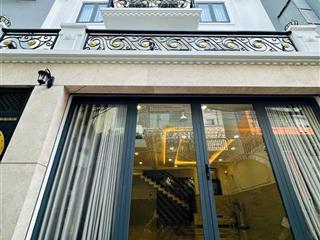 Nhà ngang 5m, cn 45m2  4 tầng, 4pn ngay khu biệt thự phường võ thị sáu, quận 3. giá chỉ 7.8 tỷ