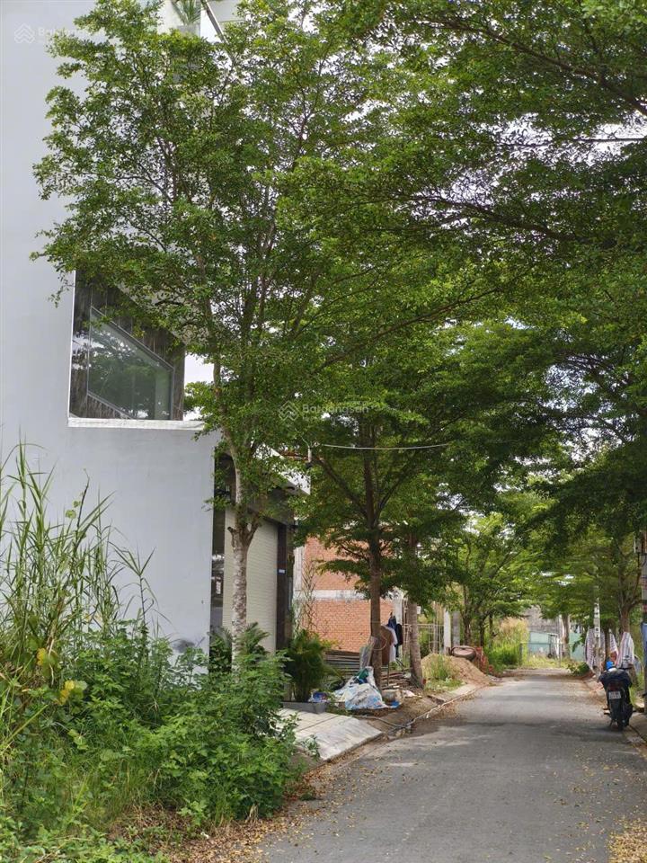 Hailongreal đất 3.7ty, dt 5x17m, đườing 8m, khu 409 nguyễn văn tạo, gần trường lái xe thành công