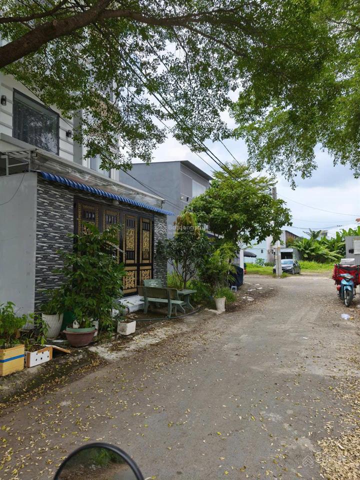 Hailongreal đất 3.7ty, dt 5x17m, đườing 8m, khu 409 nguyễn văn tạo, gần trường lái xe thành công