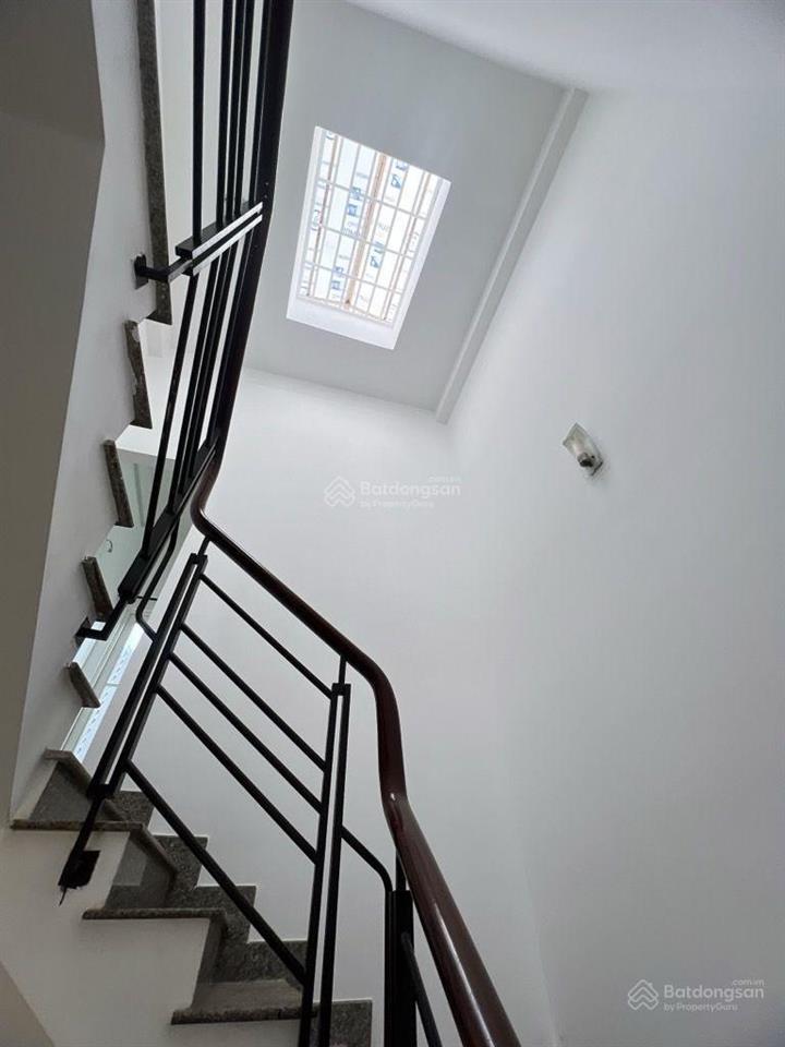 Nhà 4 tầng 74m, nhỉnh hơn 7 tỷy, ch.145 ~phạm thế hiển, 7pn, 7wc, chdv o9i88468o8