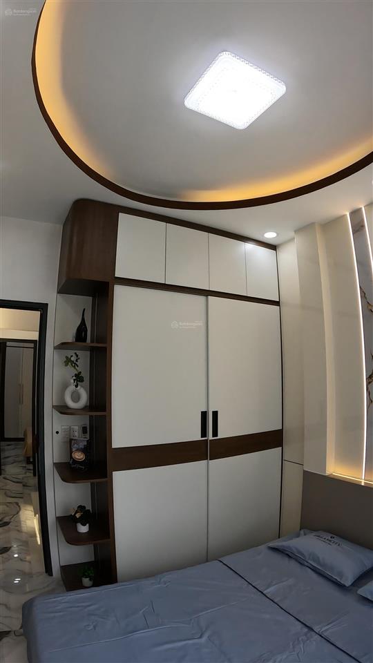 Nhà 3 tầng gần 35m², nhỉnh 6 tỷ, ch. 158 dương bá trạc, 2 mặt thoáng, hẻm 10m  kinh doanh, alo
