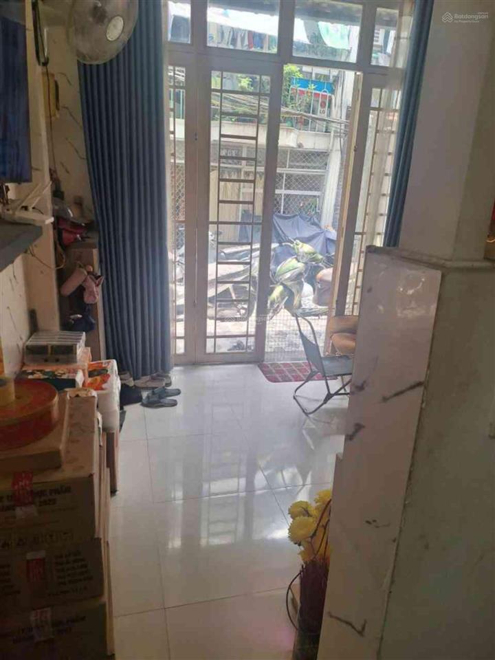 Nhà 4 tầng gần 40m², nhỉnh 5 tỷ, ch.162 nguyễn thị tần, lô góc 2 mặt thoáng  alo o9188466o8
