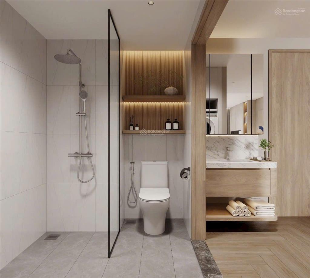 Bán căn hộ 2pn 65m2 giá 4 tỷ  ngay phạm văn đồng  vị trí hiếm có