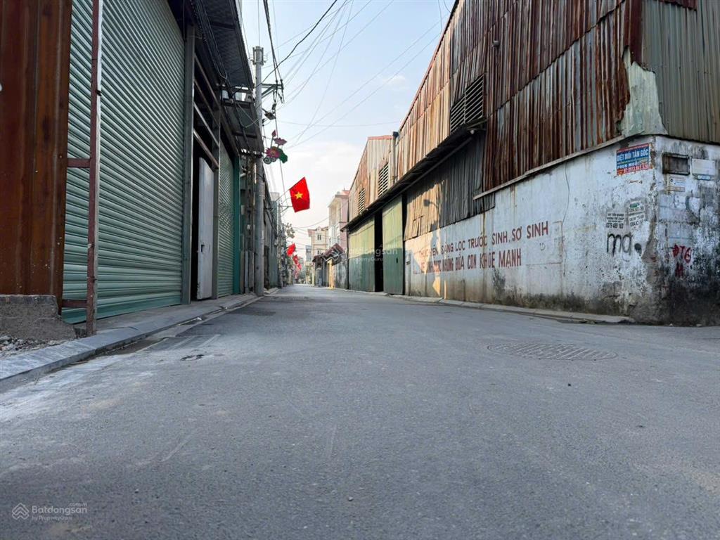 Bán nhà 2 tầng bến trung bắc hồng đông anh ô tô vào tận nhà 75m2, giá 4,2 tỷ