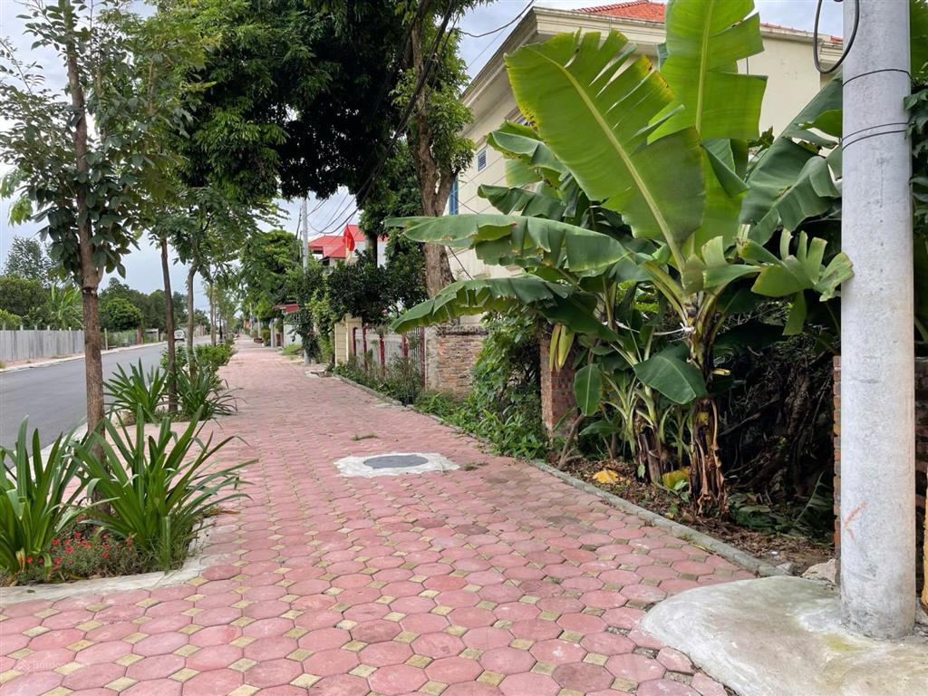 Bán đất bìa làng thôn vệ  nam hồng  đông anh đường lớn ô tô tránh có vỉa hè