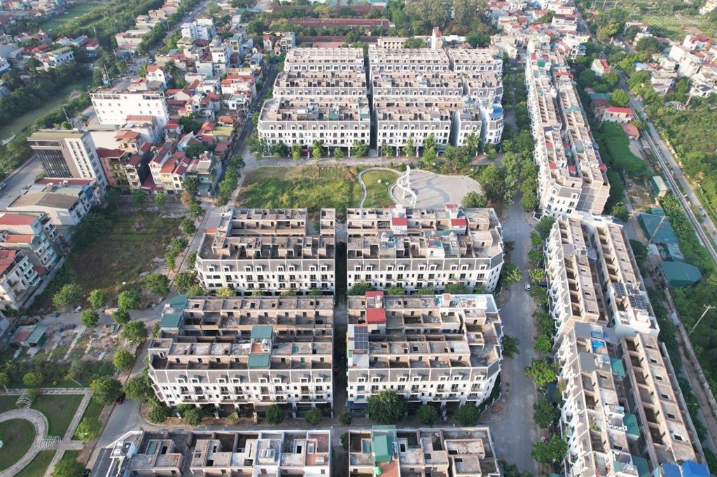 Bán biệt thự happy land đông anh, 80m2 giá 8,5 tỷ, sẵn sổ đỏ giao dịch luôn