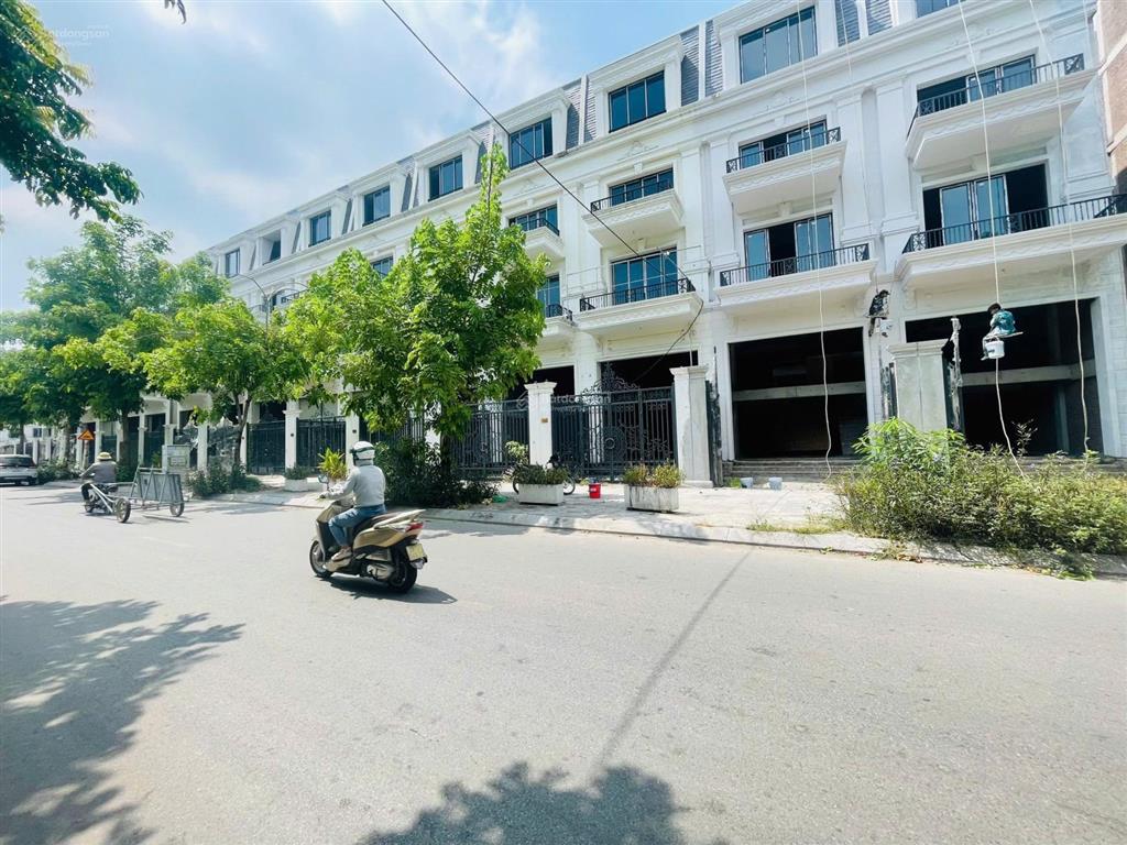 Bán shophouse tại happy land 15 đông anh, mặt đường kinh doanh sầm uất 95m2 giá 16,6 tỷ