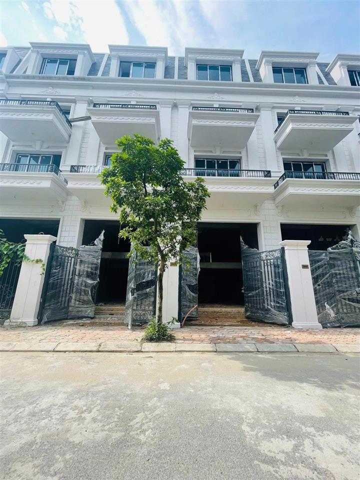 Bán biệt thự đẹp happy land 15 đông anh trục chính đường to 80m giá 9,2 tỷ