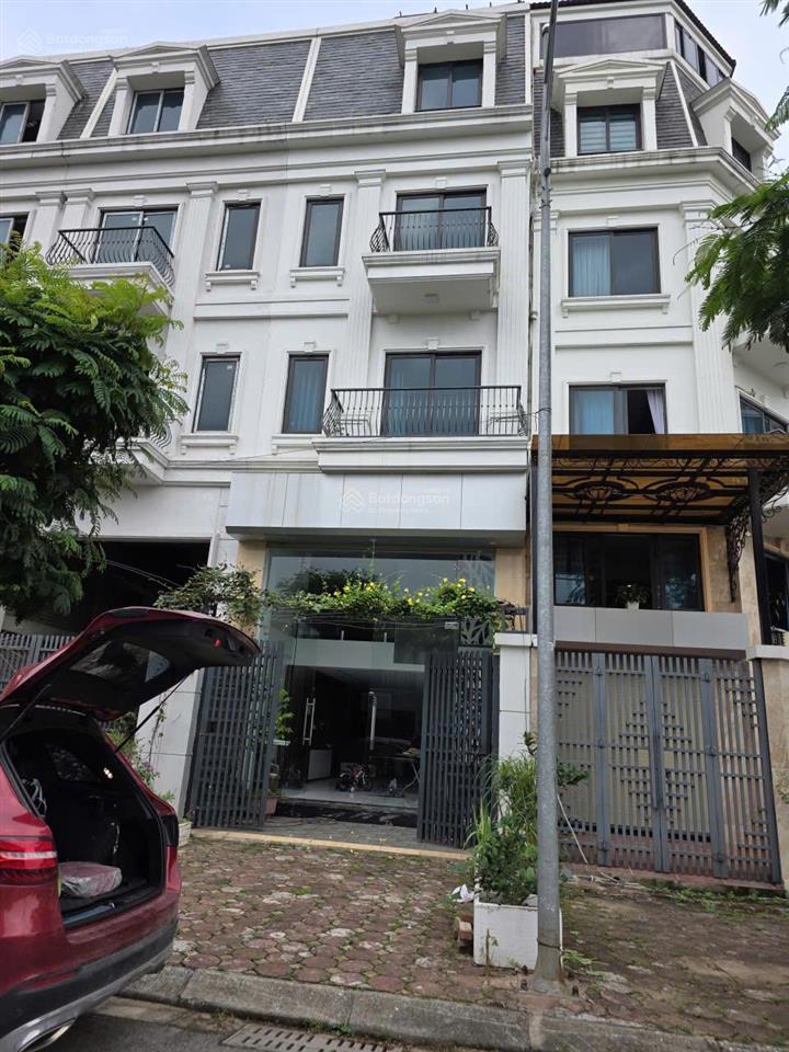 Bán căn áp góc hoàn thiện sẵn về ở hapy land 15, 70m giá 11 tỷ
