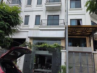 Bán căn áp góc hoàn thiện sẵn về ở hapy land 15, 70m giá 11 tỷ