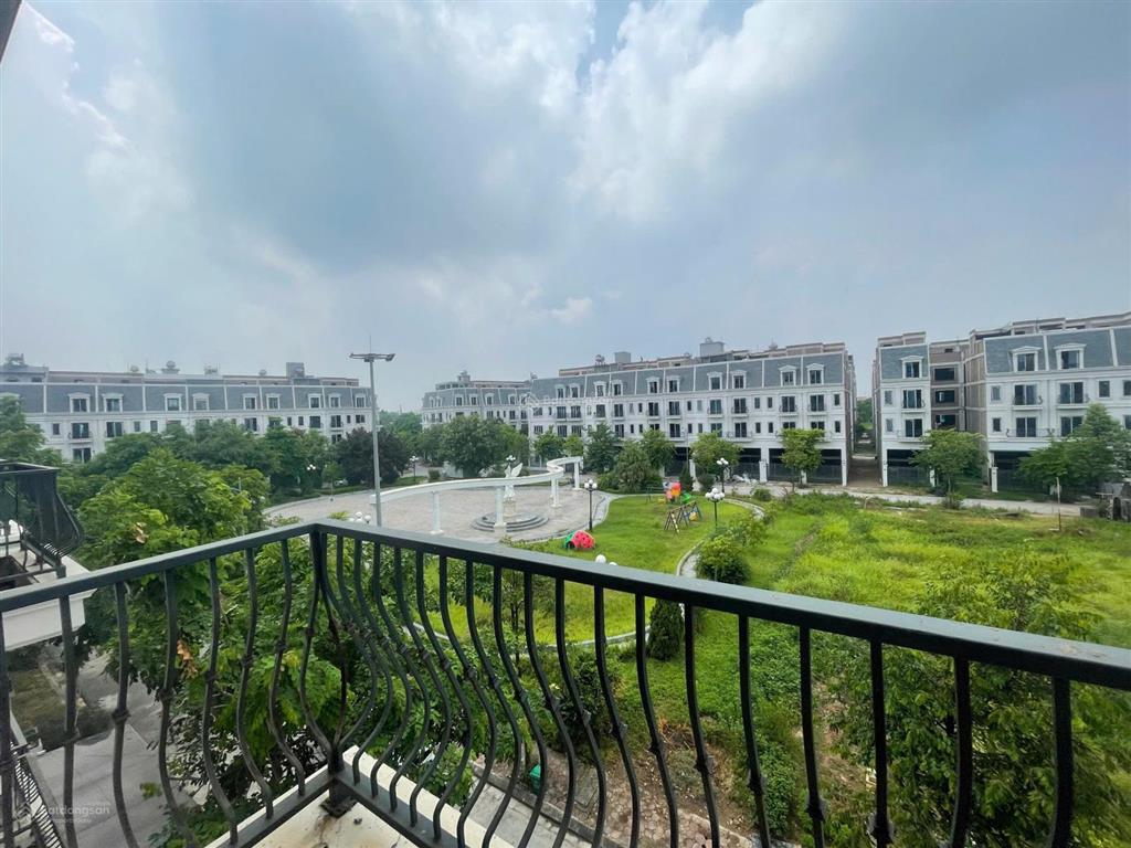 Bán bt liền kề happy land đông anh xây 5 tầng 80m2, giá 8 tỷ