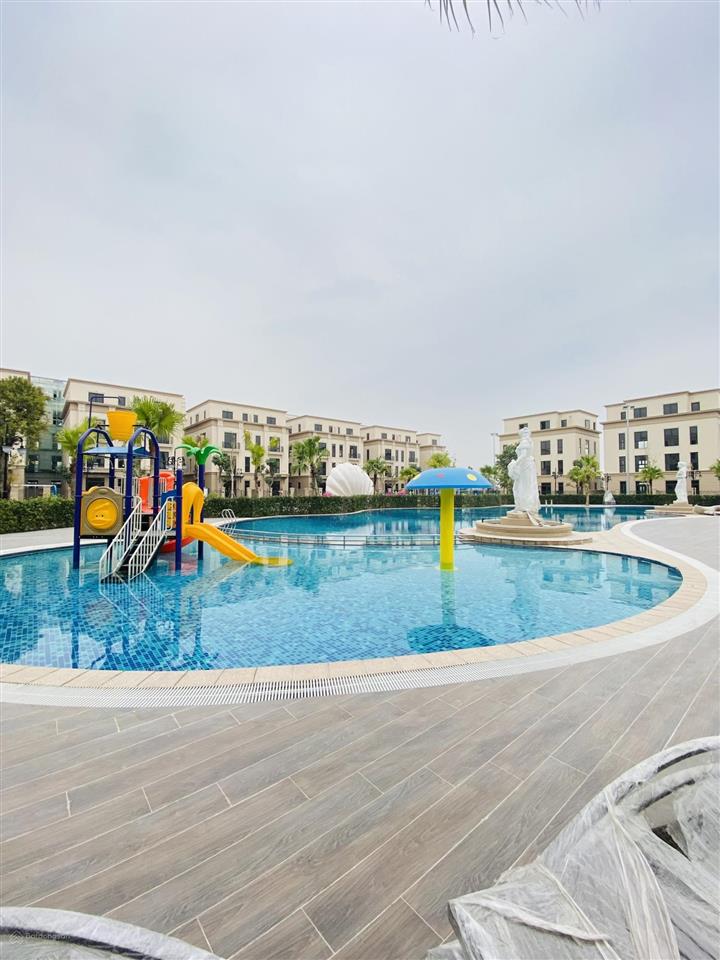 Bán biệt thự song lập khu hoàng gia tại vin cổ loa, view công viên 148m giá 60 tỷ bp
