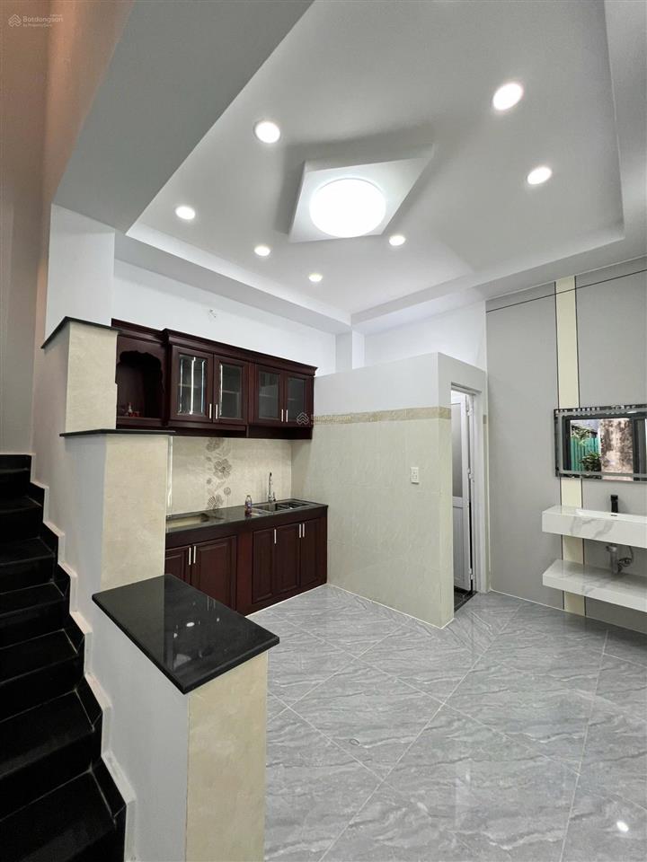 4 tầng  4pn, sân thượng  quang trung, p10 gò vấp  chỉ 4,5 tỷ