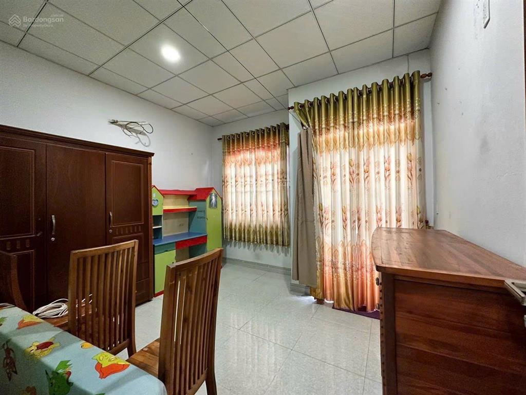 Hẻm xe hơi thông  68m2 (4x17)  trệt lầu  có 3pn  phạm văn chiêu