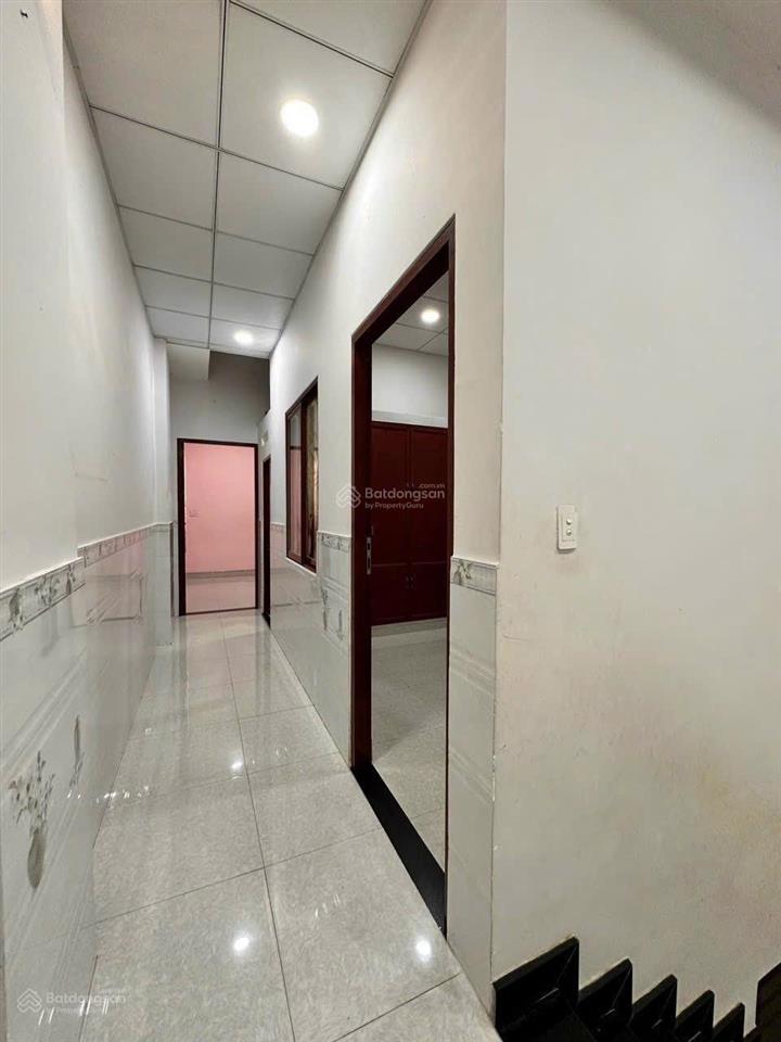 Hẻm xe hơi thông  68m2 (4x17)  trệt lầu  có 3pn  phạm văn chiêu