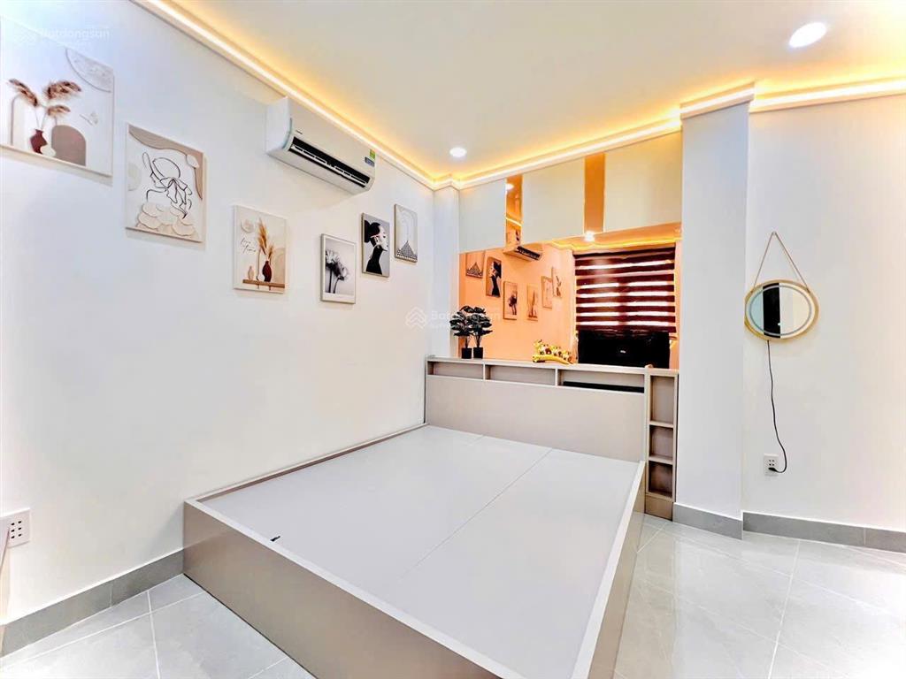 40m2  3 tầng  chợ gò vấp  hẻm 3,5m thông  nguyễn văn nghi  chỉ 3,9 tỷ
