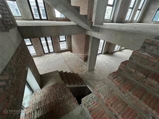 Bt xây thô đã hoàn thiện ngoài sunshine capital tây thăng long  dt 315m2  vị trí đẹp  sổ đỏ sẵn