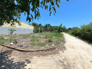 Hiếm đất 2 mặt tiền full thổ bắc nha trang
