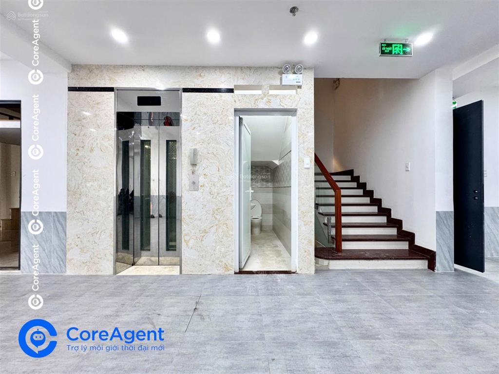 Khai trương chdv full nội thất cao cấp  ngay ngã 4 bốn xã, nhận ( sạc ) xe điện  có thang máy