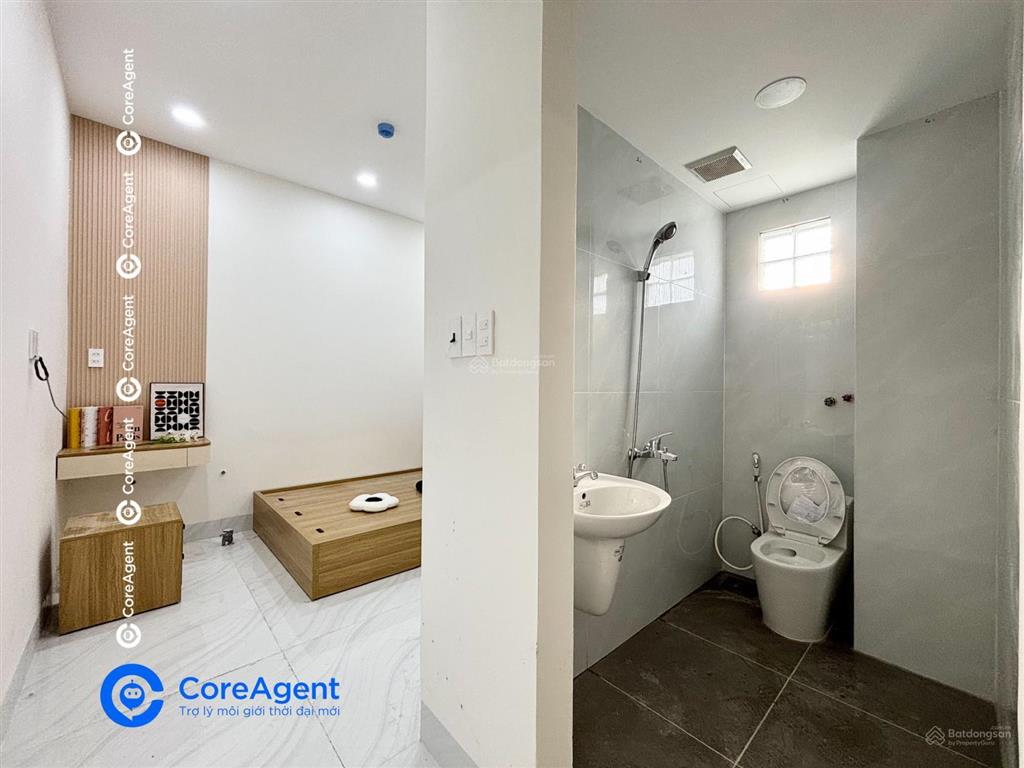 Chung cư mini 2pn  2wc ngay đầm sen, vòng xoay lê đại hành  thang máy  mới xây chưa qua sd