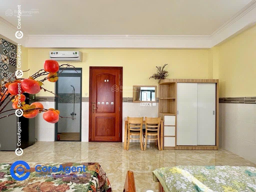 Studio ban công full nt tone homestay ngay đại lộ võ văn kiệt  có chỗ đậu ô tô