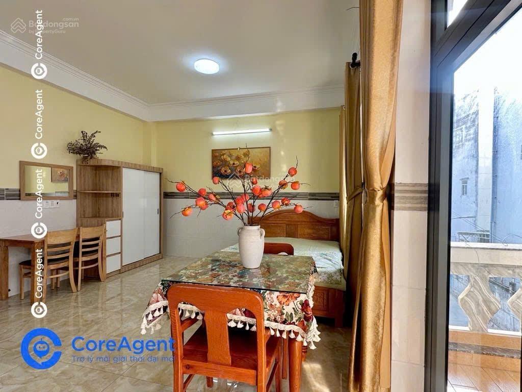 Studio ban công full nt tone homestay ngay đại lộ võ văn kiệt  có chỗ đậu ô tô