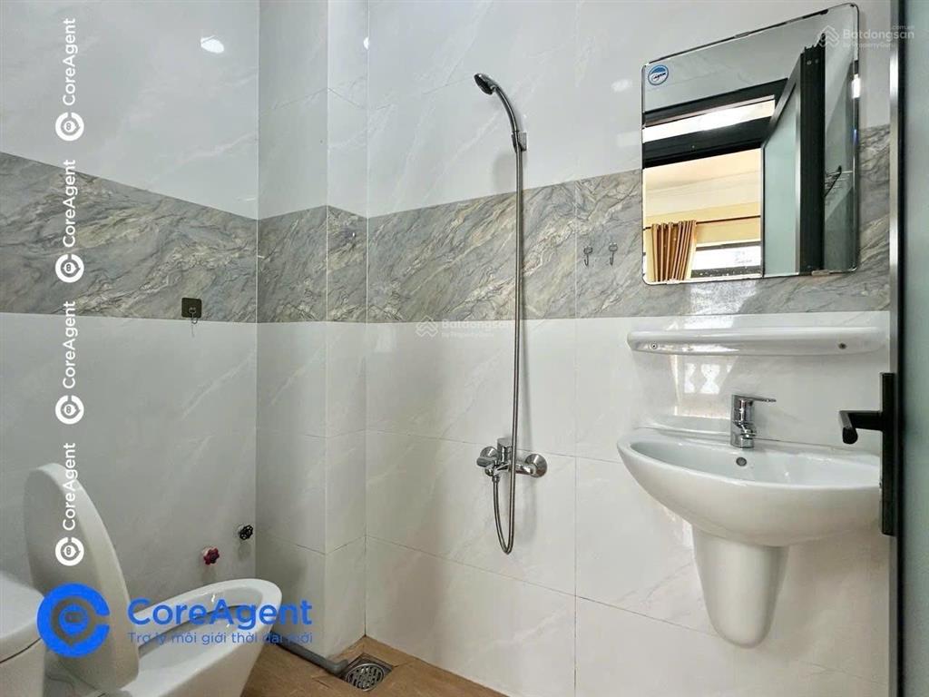 Studio ban công full nt tone homestay ngay đại lộ võ văn kiệt  có chỗ đậu ô tô