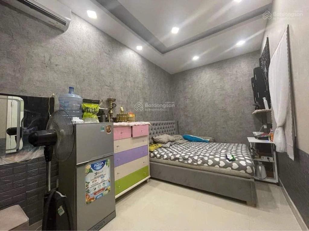 Bán nhà mới  7 tỷ  đường số tân quy q7  dt 65m2  đang có sẵn dòng tiền