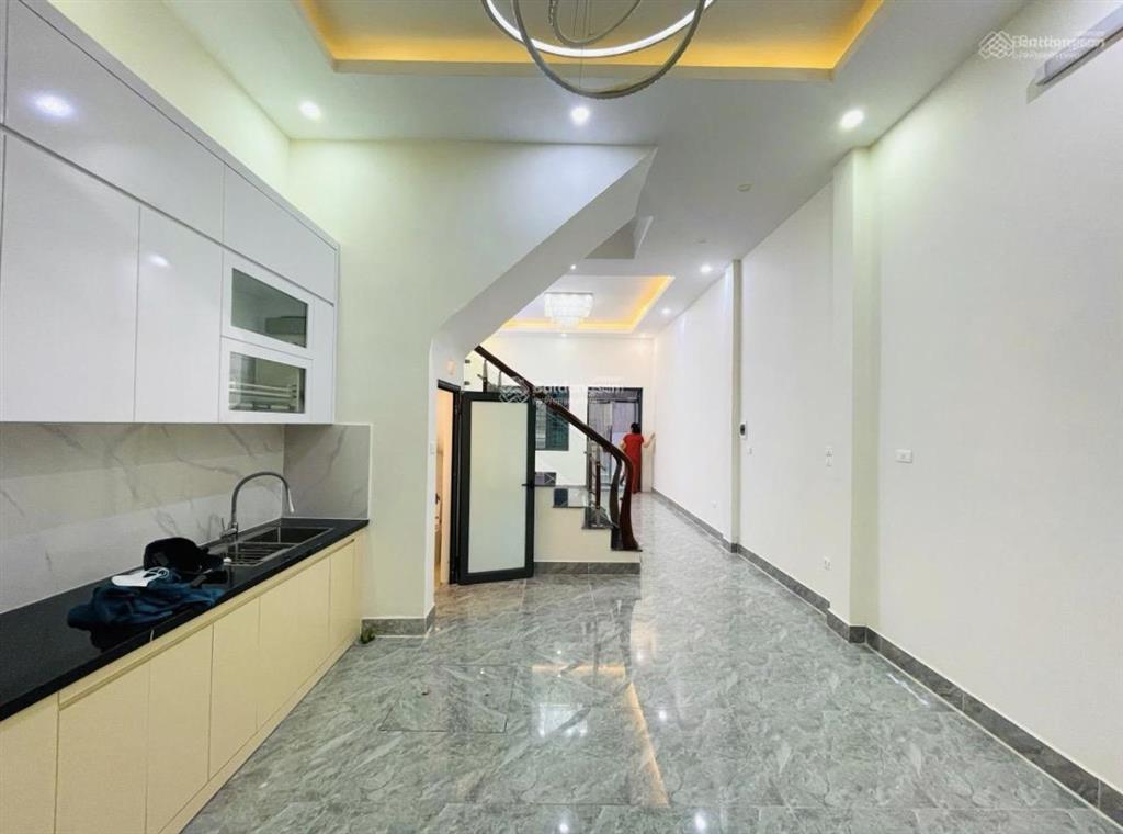 Hẻm ô tô võ thị nhờ q7  ngang 6,5m  3pn  shr  chỉ 3,5 tỷ