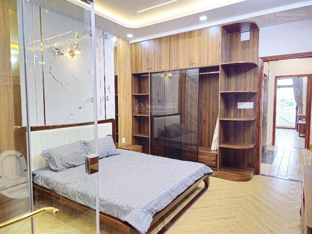 Bán nhà 4 tầng  nguyễn thị định  70m2  đường ô tô  7.x tỷ