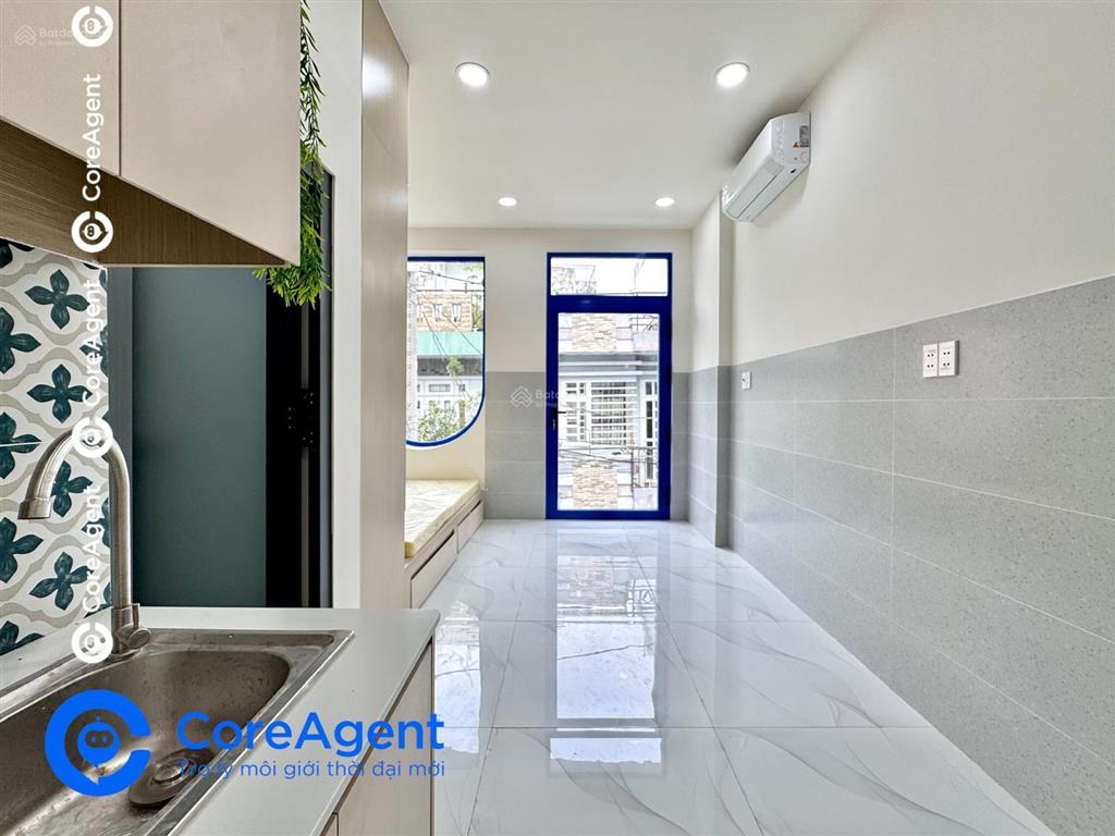 Duplex cao cấp ngay kinh dương vương  gần bx miền tây  aeon bình tân  full nt  bancol