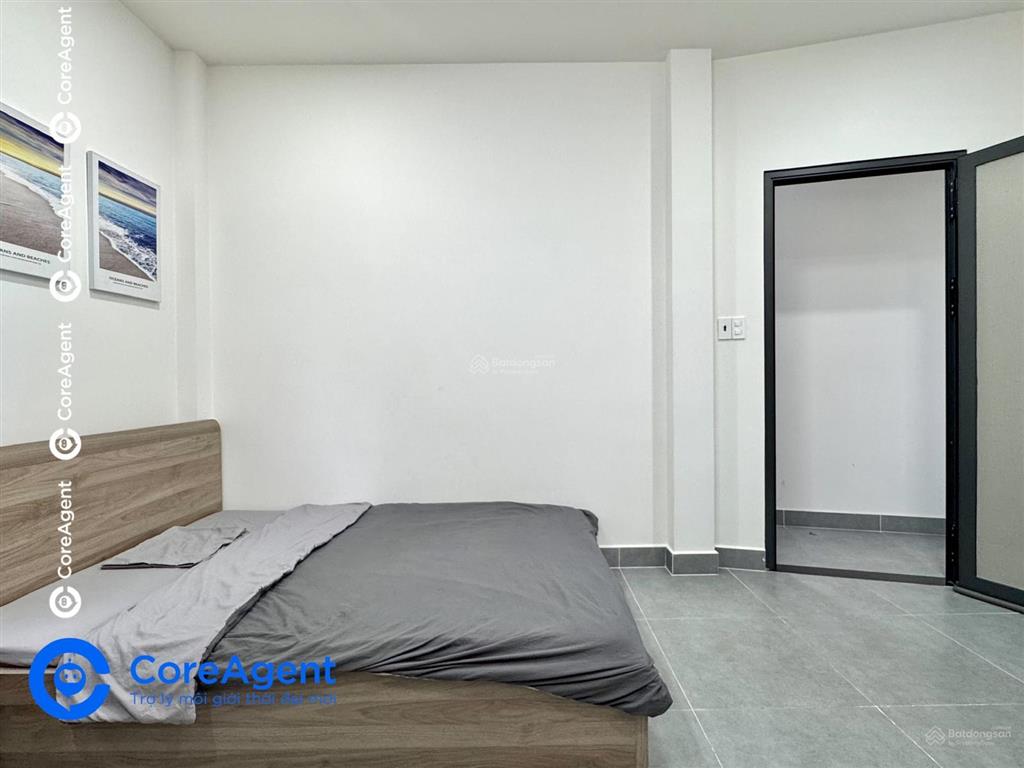 Studio phong cách hiện đại  mới xây 100%  full nội thất sát ngã tư bốn xã  khu tên lửa