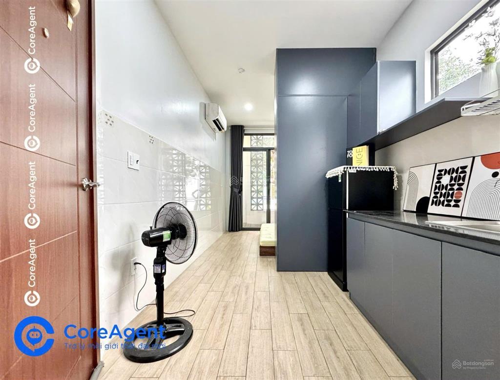 Căn hộ studio bancol  thang máy  full nội thất ngay lũy bán bích