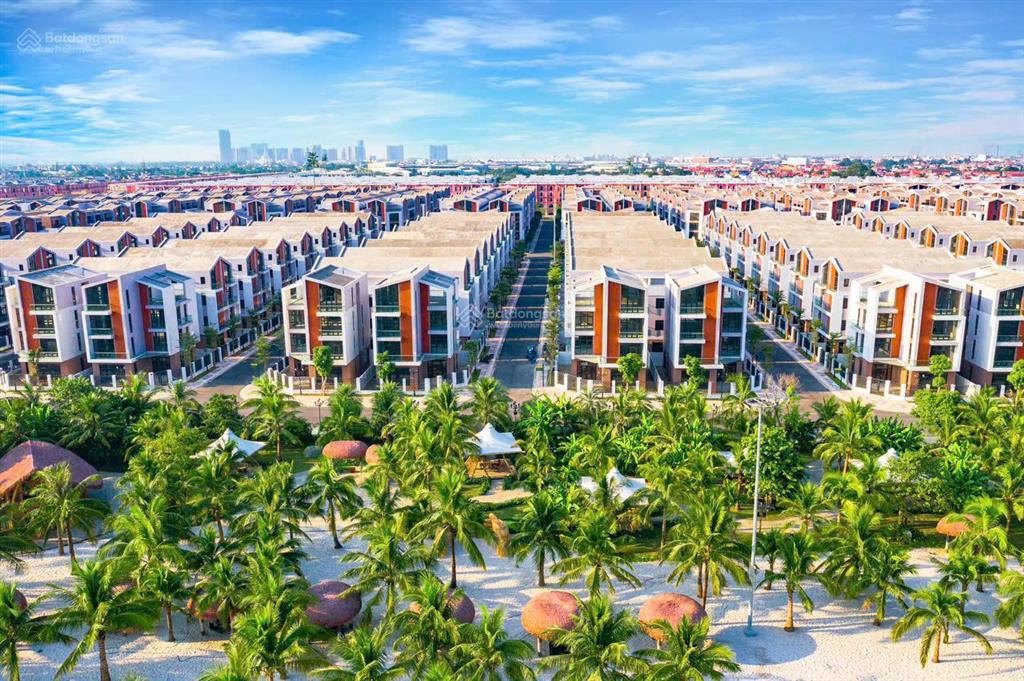Bán lại gấp biệt thự tứ lập ánh dương 120m2 giá 16 tỷ đông bắcđông nam. mua được là lãi ngay