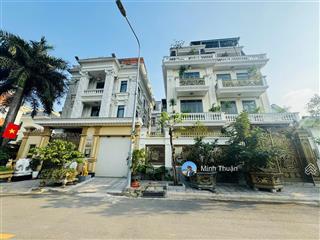 Xem là mê! biệt thự siêu đẹp  ngay liên phường  15x18m  tặng nt, có tm  hđt 50tr  giá 33 tỷ