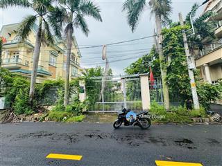 Lô đất đẹp nhất ven sông trần não ! mặt tiền 14x12m  hầm 4 tầng  bảo vệ 24/7  giá 170tr/m2