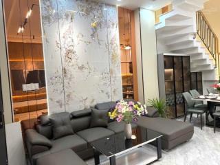 Cực hiếm ngang 5.5m sát hxh bùi quang là  full nội thất  kế bên emart nhỉnh 6 tỷ