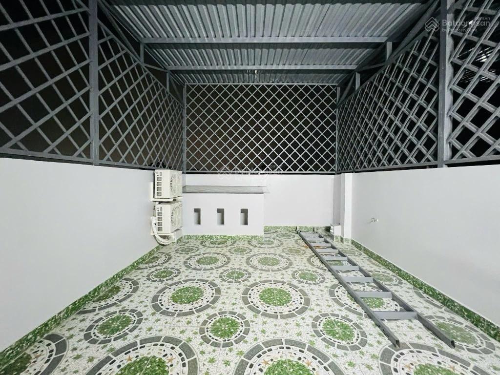Giảm sâu 2 tỷ  nhà 5 tầng 6pn  thang máy  (4x22m) 90m2  hxh 5m  ngay emart phan huy ích